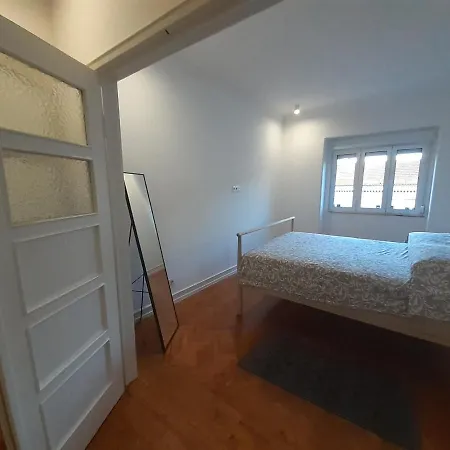 New Flat Near River And The Heart Of Lisbon *