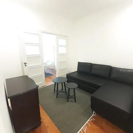 New Flat Near River And The Heart Of Lisbon * Lisboa